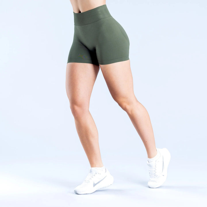 Shield 4.5" Shorts